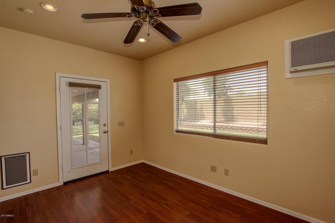 7324 E Indigo St, Mesa, AZ 85207 photo 9