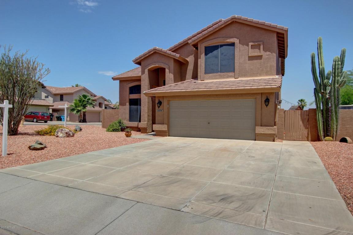 2104 E Behrend Dr, Phoenix, AZ 85024 photo 1