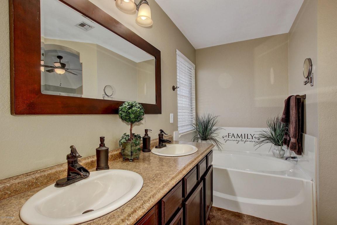 2104 E Behrend Dr, Phoenix, AZ 85024 photo 25