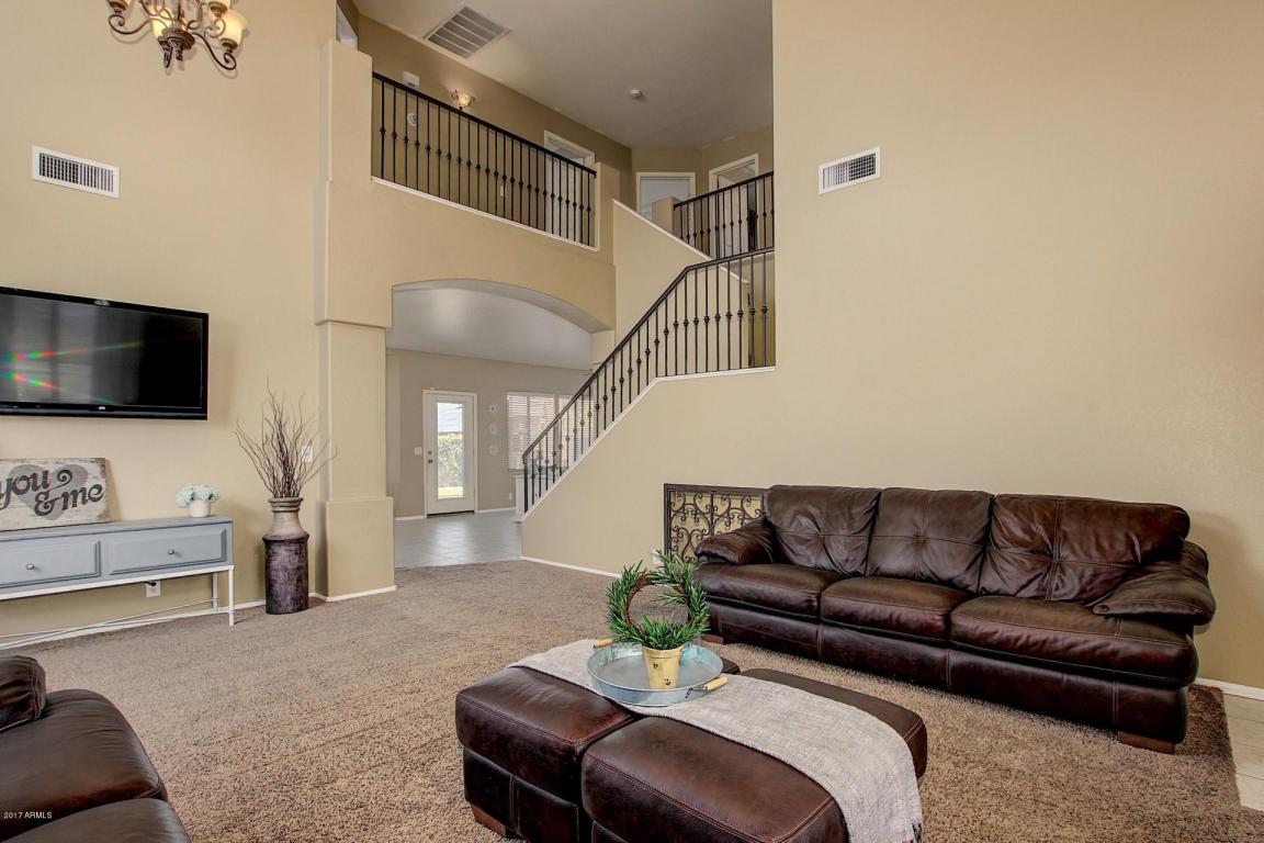 2104 E Behrend Dr, Phoenix, AZ 85024 photo 7