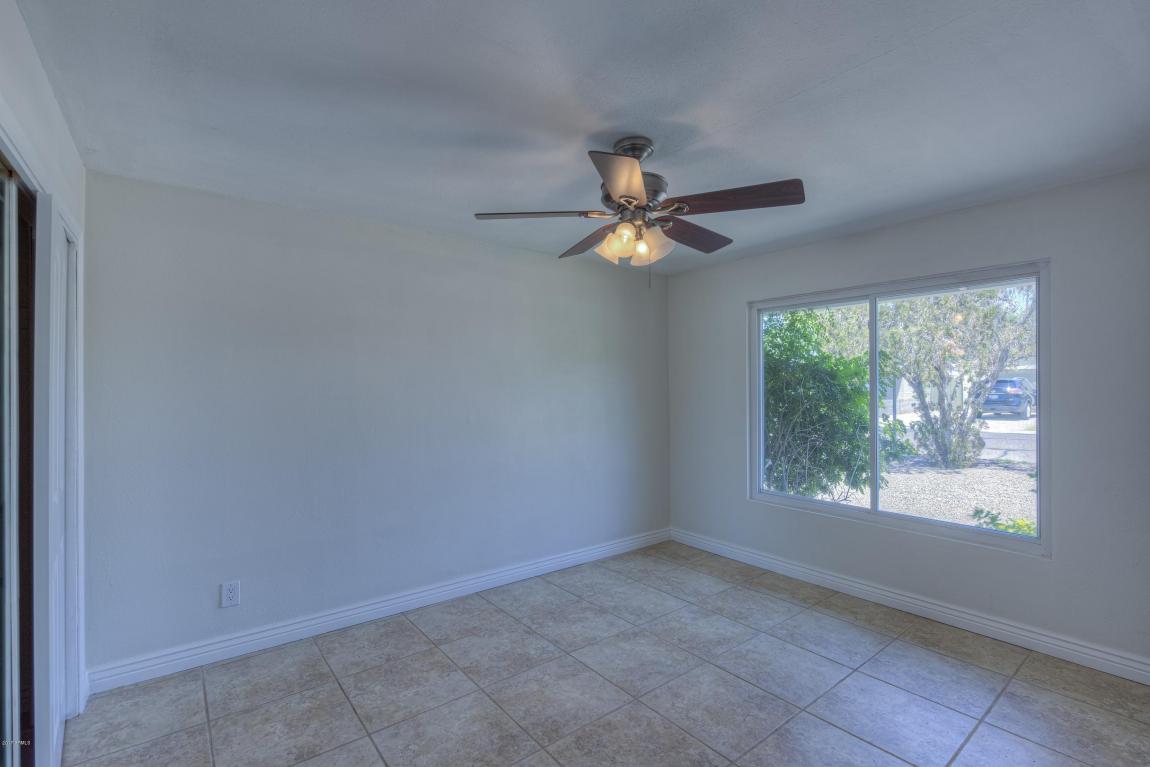 4635 E Almeria Rd, Phoenix, AZ 85008 photo 7