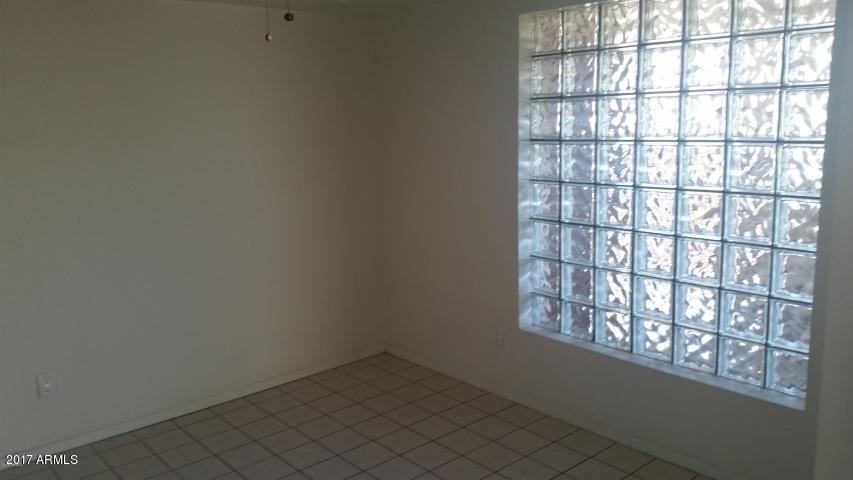 214 E Ruth Ave #313, Phoenix, AZ 85020 photo 14