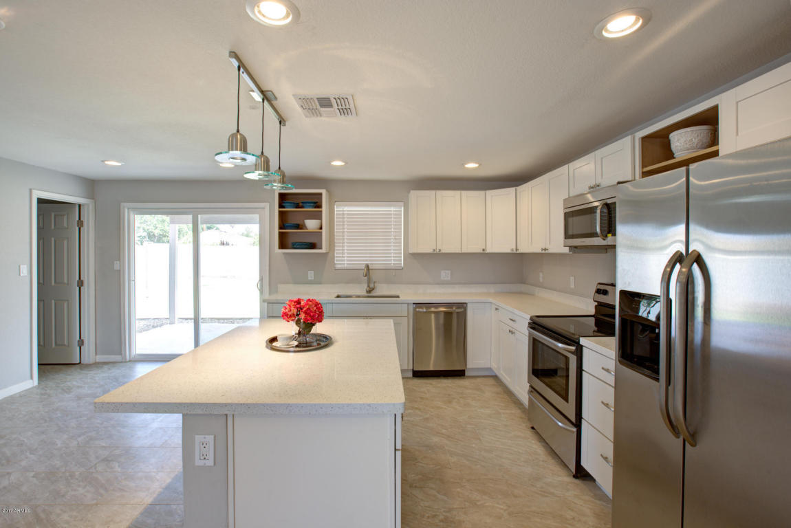 3442 E Claire Dr, Phoenix, AZ 85032 photo 10