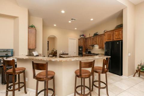 3938 E Daley Ln, Phoenix, AZ 85050 photo 10