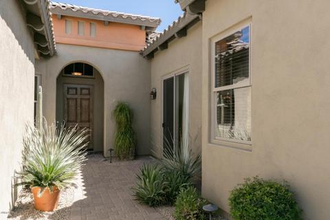 3938 E Daley Ln, Phoenix, AZ 85050 photo 6