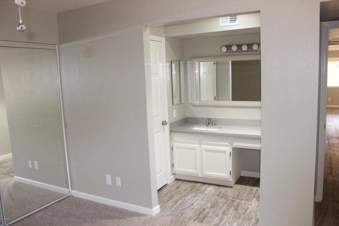 2111 E Farmdale Ave, Mesa, AZ 85204 photo 14