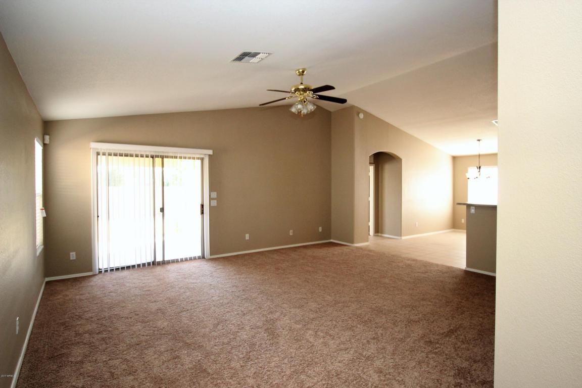 4340 S Splendor Ct, Gilbert, AZ 85297 photo 6