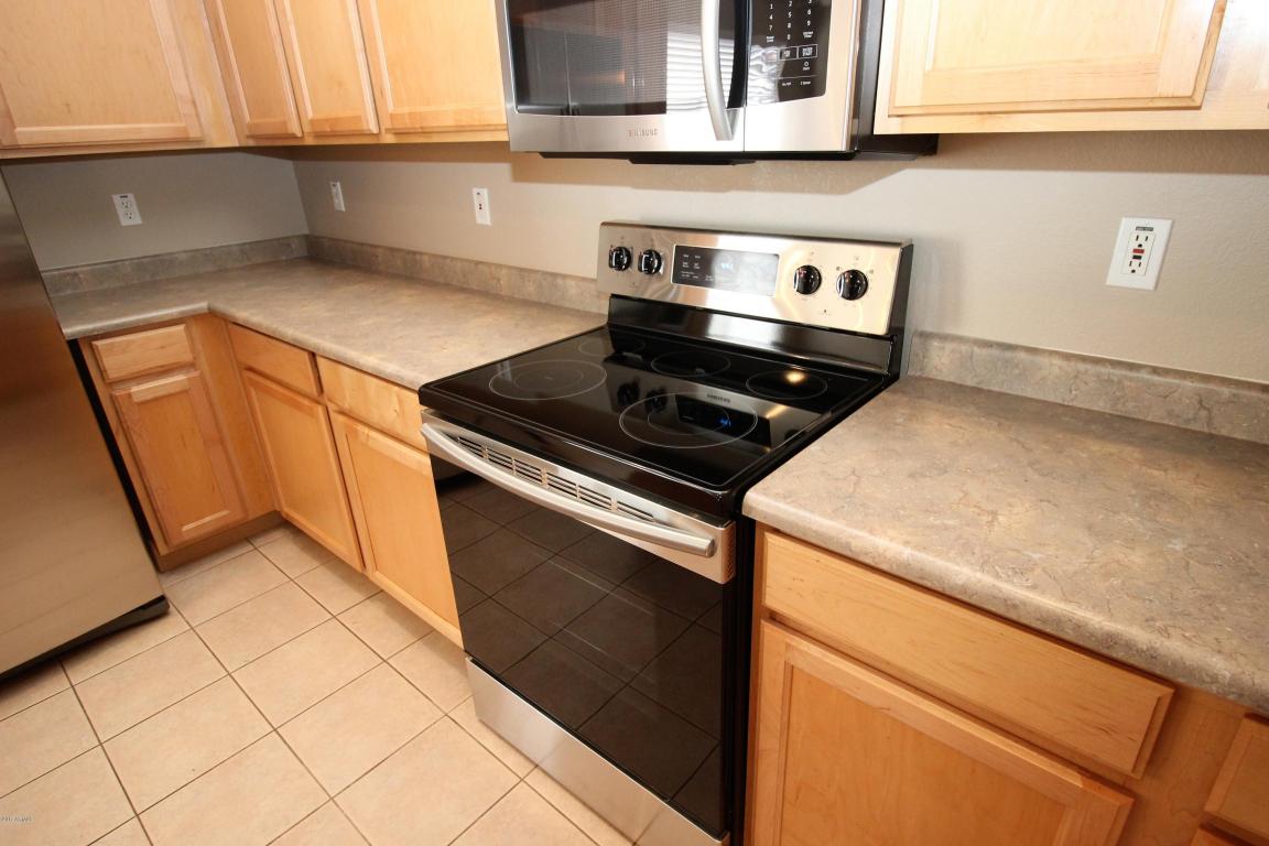 4340 S Splendor Ct, Gilbert, AZ 85297 photo 11