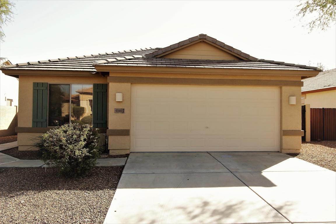 4340 S Splendor Ct, Gilbert, AZ 85297 photo 1