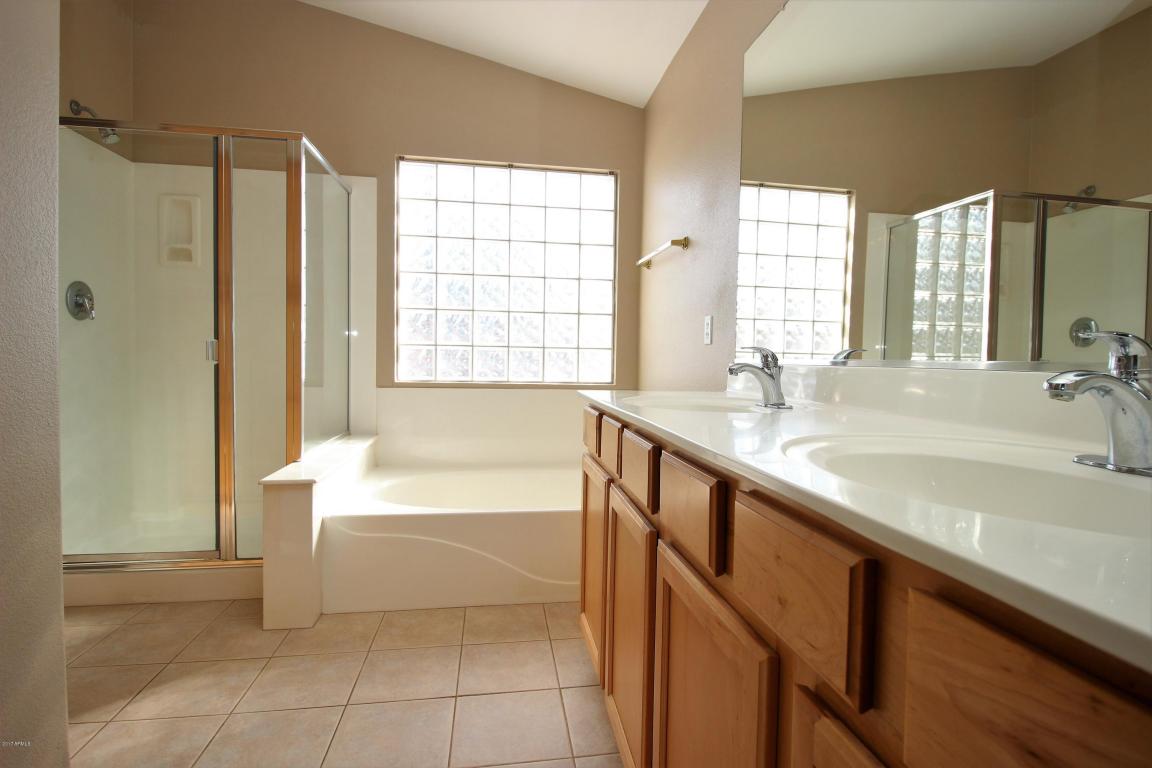 4340 S Splendor Ct, Gilbert, AZ 85297 photo 21