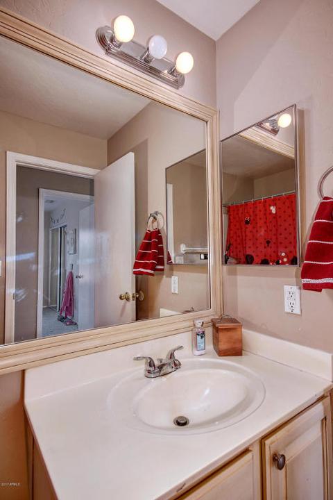 2095 E Arabian Dr, Gilbert, AZ 85296 photo 17