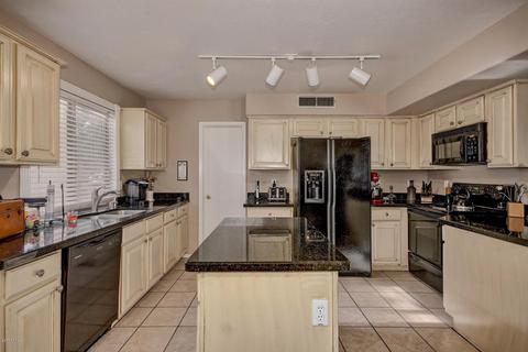 2095 E Arabian Dr, Gilbert, AZ 85296 photo 7