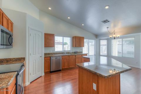 4709 S Griffith Way, Gilbert, AZ 85297 photo 16