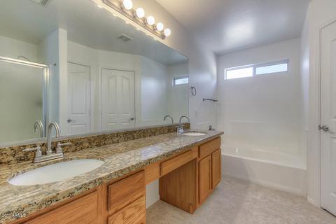 4709 S Griffith Way, Gilbert, AZ 85297 photo 23