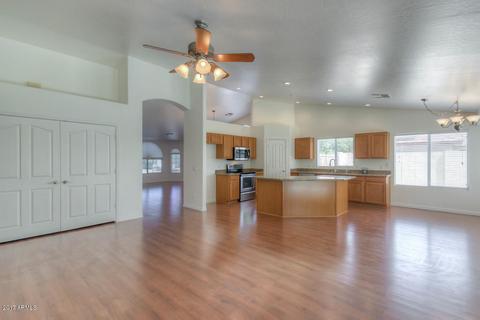 4709 S Griffith Way, Gilbert, AZ 85297 photo 3