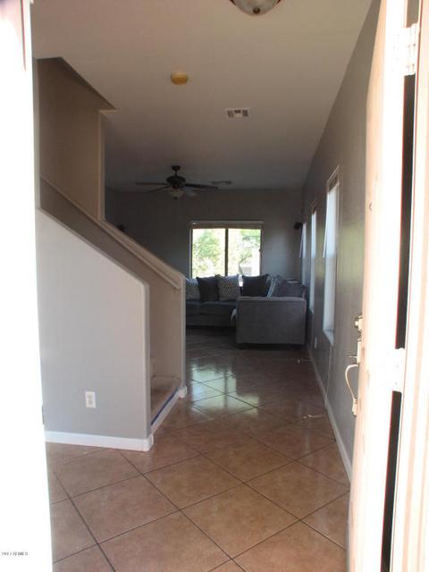 611 E Cody Dr, Phoenix, AZ 85040 photo 5