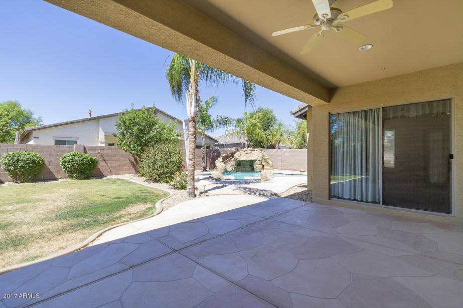 680 E Benrich Ct, Gilbert, AZ 85295 photo 7