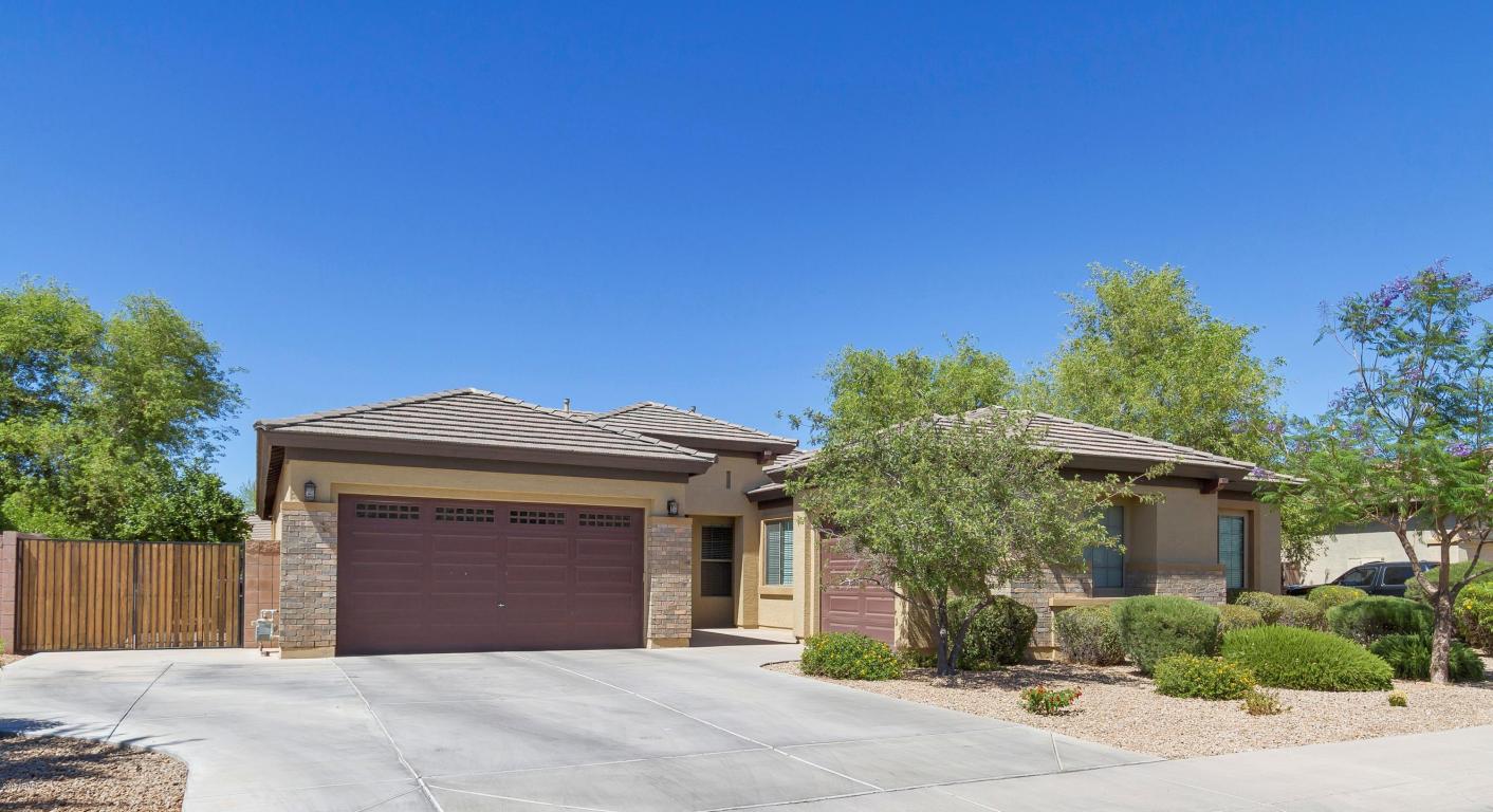680 E Benrich Ct, Gilbert, AZ 85295 photo 1