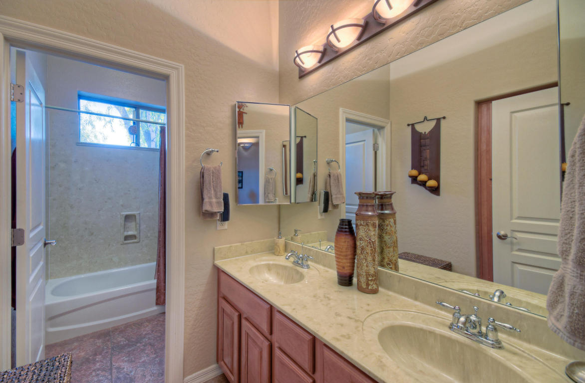 3478 E Mockingbird Dr, Gilbert, AZ 85234 photo 18