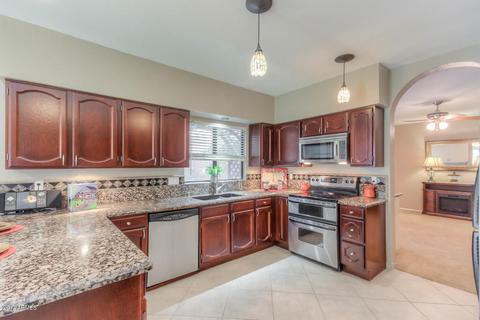 69 E Dawn Dr, Tempe, AZ 85284 photo 2