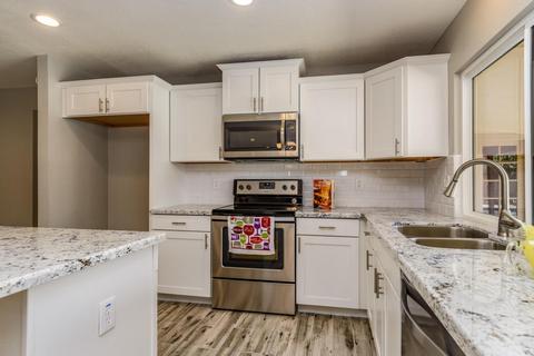 4311 E Ahwatukee Dr, Phoenix, AZ 85044 photo 8