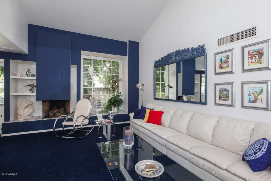 103 Echo Ln, Phoenix, AZ 85020 photo 8