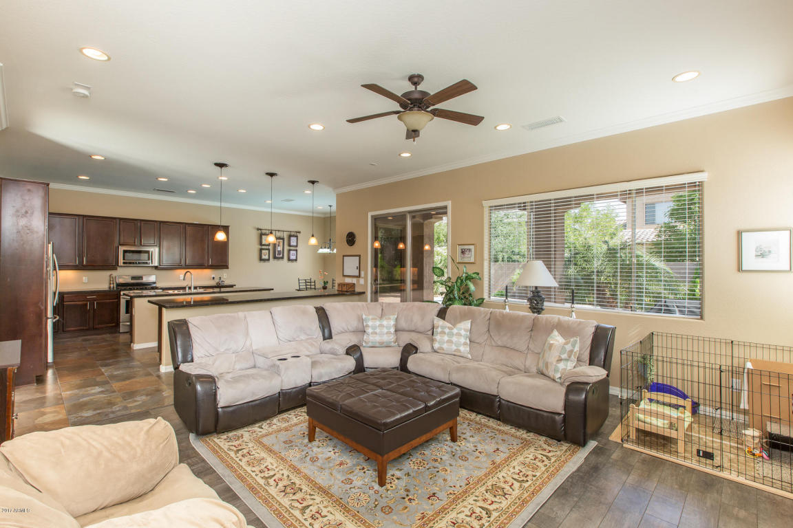 3026 E Trigger Way, Gilbert, AZ 85297 photo 8