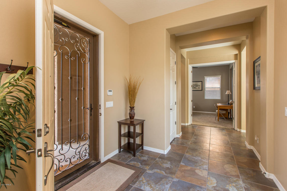 3026 E Trigger Way, Gilbert, AZ 85297 photo 4