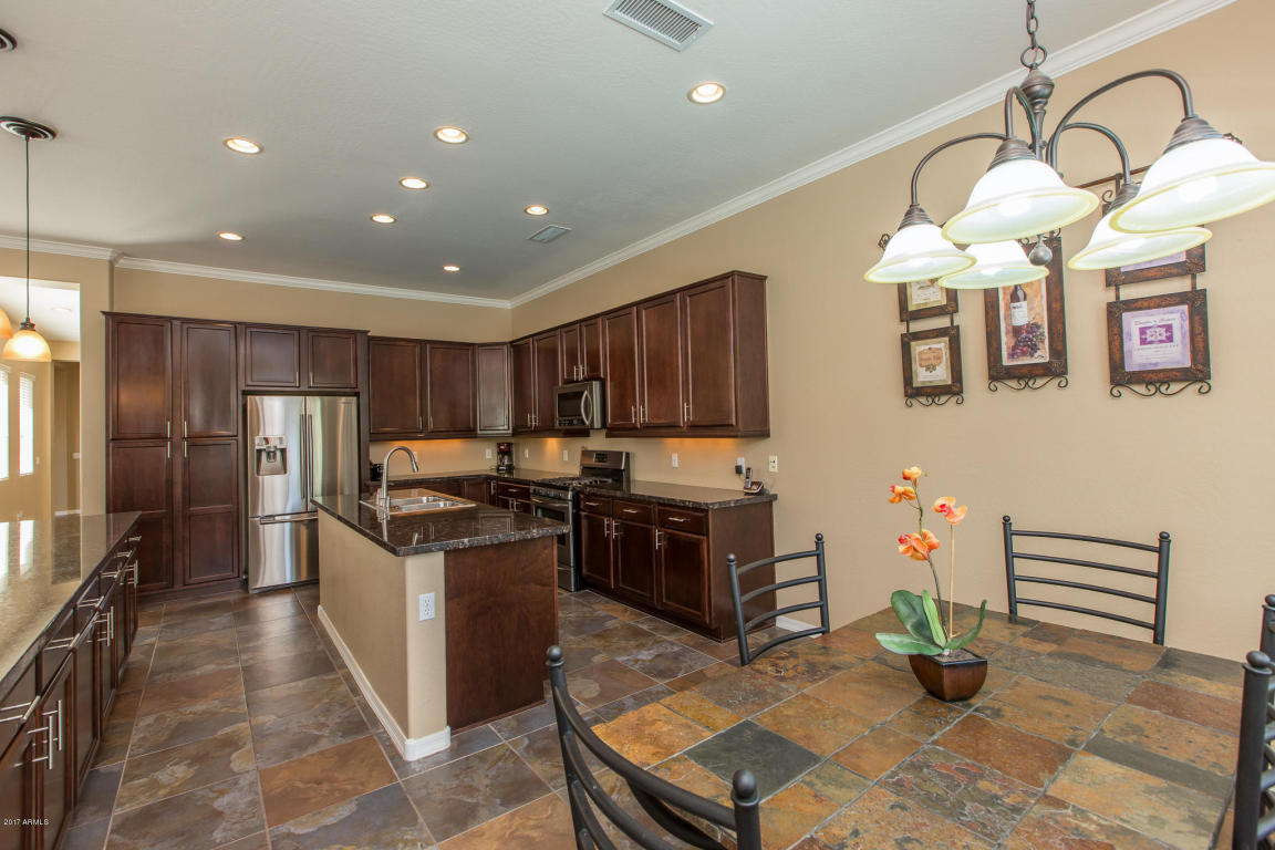 3026 E Trigger Way, Gilbert, AZ 85297 photo 13