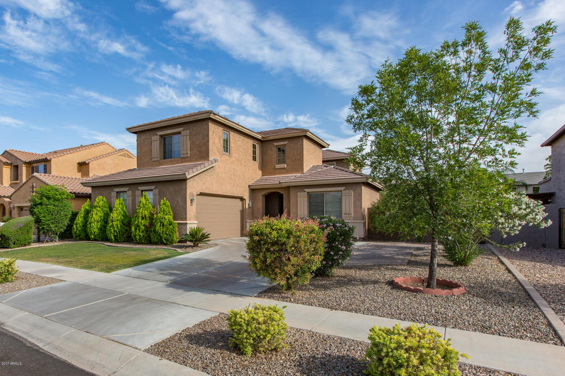 3026 E Trigger Way, Gilbert, AZ 85297 photo 2