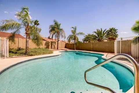 4023 E Kimberly Way, Phoenix, AZ 85050 photo 15