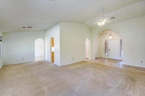 4023 E Kimberly Way, Phoenix, AZ 85050 photo 3