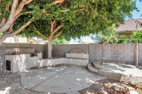 554 W Desert Ave, Gilbert, AZ 85233 photo 22