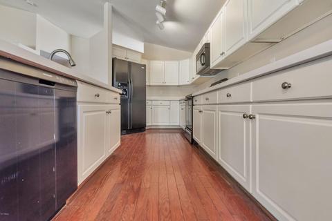 554 W Desert Ave, Gilbert, AZ 85233 photo 8