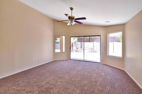 554 W Desert Ave, Gilbert, AZ 85233 photo 13