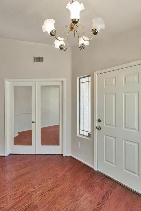 554 W Desert Ave, Gilbert, AZ 85233 photo 5
