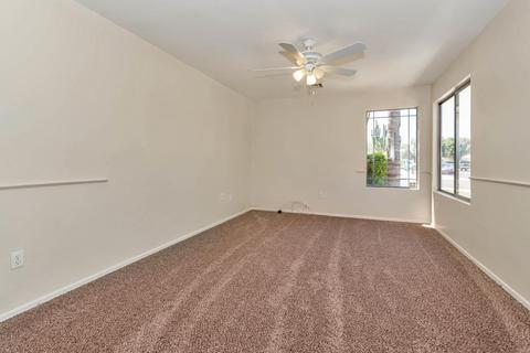 554 W Desert Ave, Gilbert, AZ 85233 photo 17