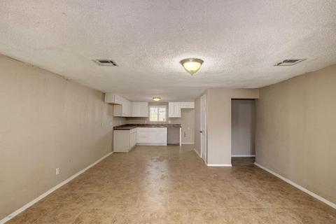 4420 S 8th Pl, Phoenix, AZ 85040 photo 8