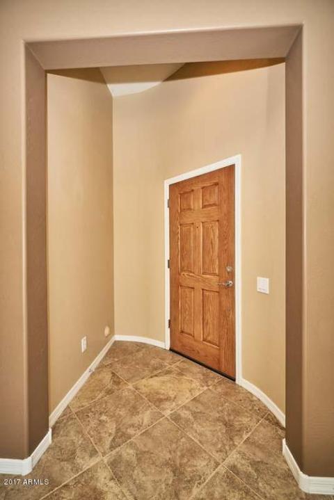3947 E Cat Balue Dr, Phoenix, AZ 85050 photo 4