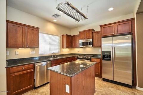 3947 E Cat Balue Dr, Phoenix, AZ 85050 photo 10