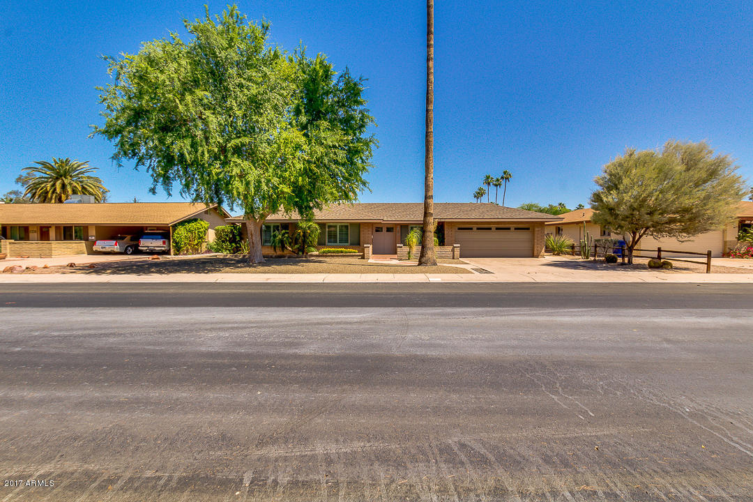 1916 E Laguna Dr, Tempe, AZ 85282 photo 2