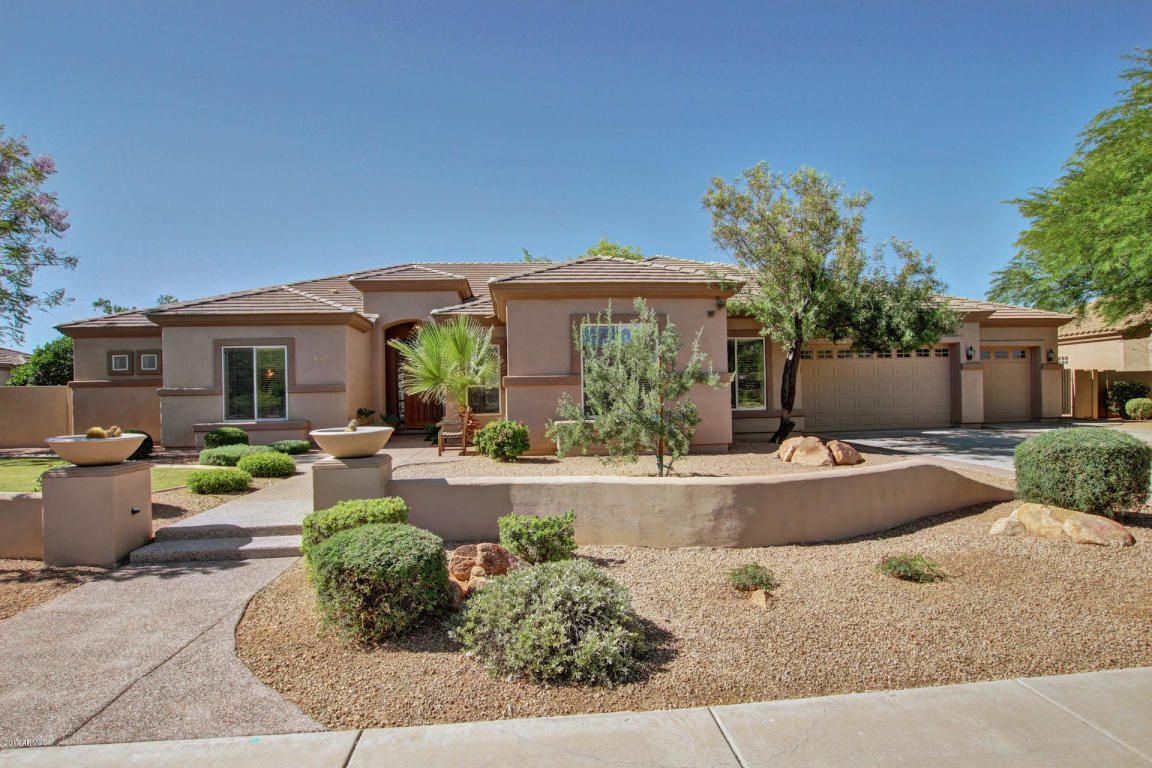 689 E Bridle Way, Gilbert, AZ 85295 photo 1