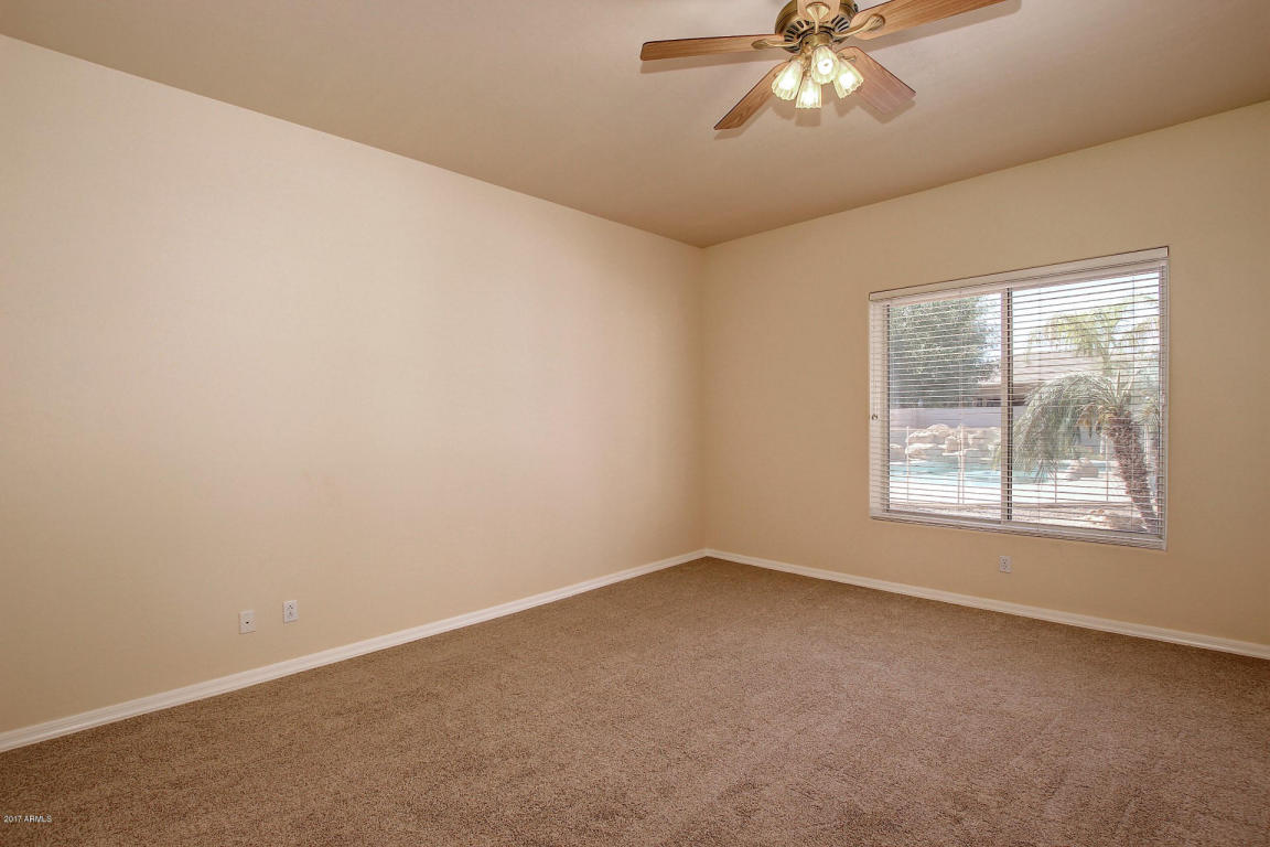 689 E Bridle Way, Gilbert, AZ 85295 photo 23