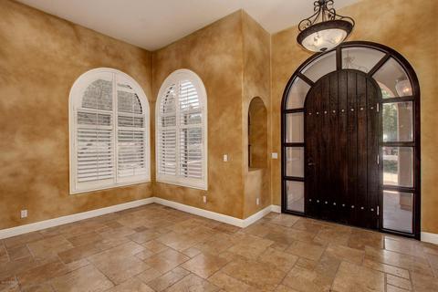 671 Encinas Ave, Gilbert, AZ 85234 photo 4