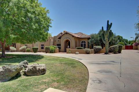671 Encinas Ave, Gilbert, AZ 85234 photo 2