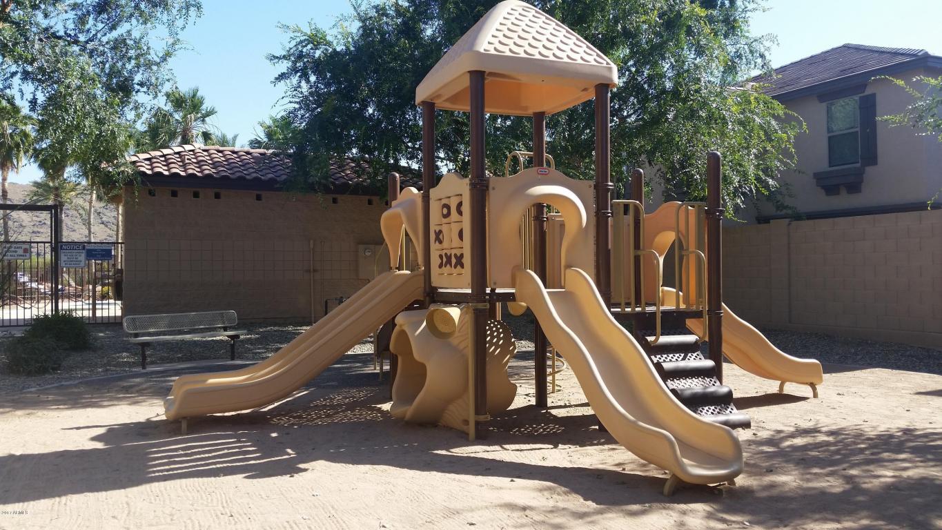 3068 E Dunbar Dr, Phoenix, AZ 85042 photo 6