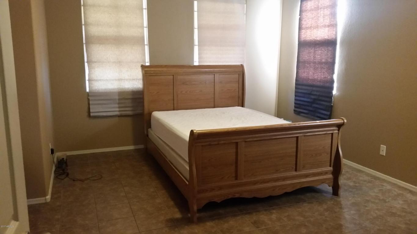 3068 E Dunbar Dr, Phoenix, AZ 85042 photo 9