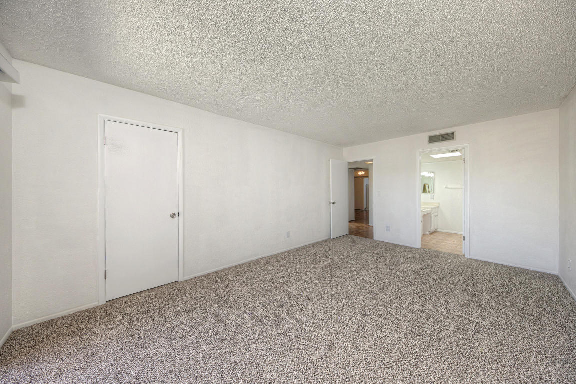 4111 E Charter Oak Rd, Phoenix, AZ 85032 photo 19