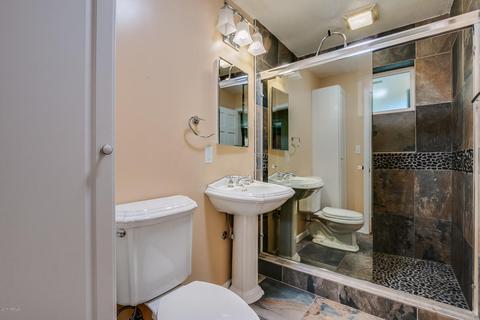 334 E Rose Ln, Phoenix, AZ 85012 photo 34