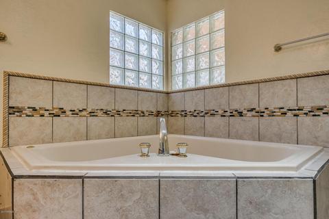 334 E Rose Ln, Phoenix, AZ 85012 photo 42